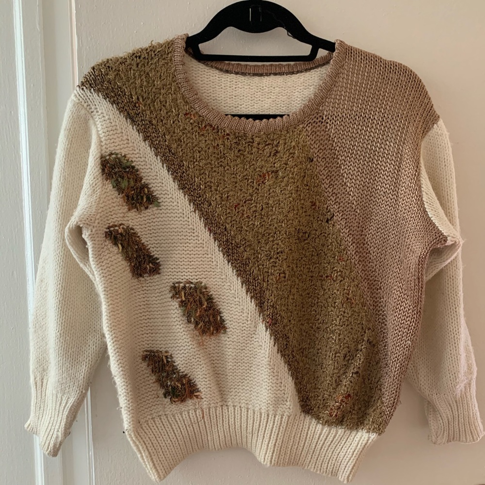 Parisian sweater
